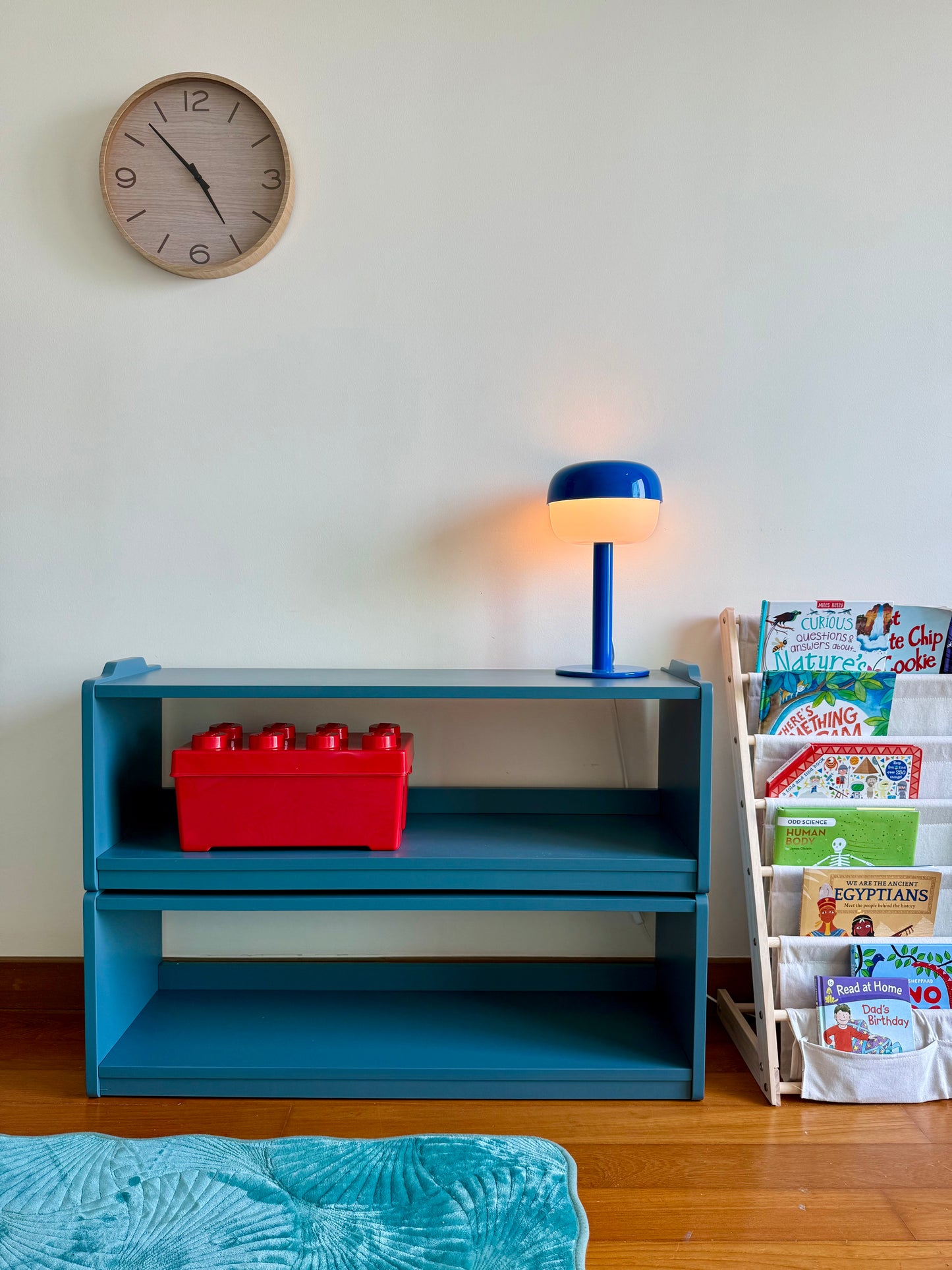 The Jenga Stackable Shelf