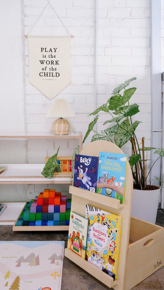 Montessori Banner