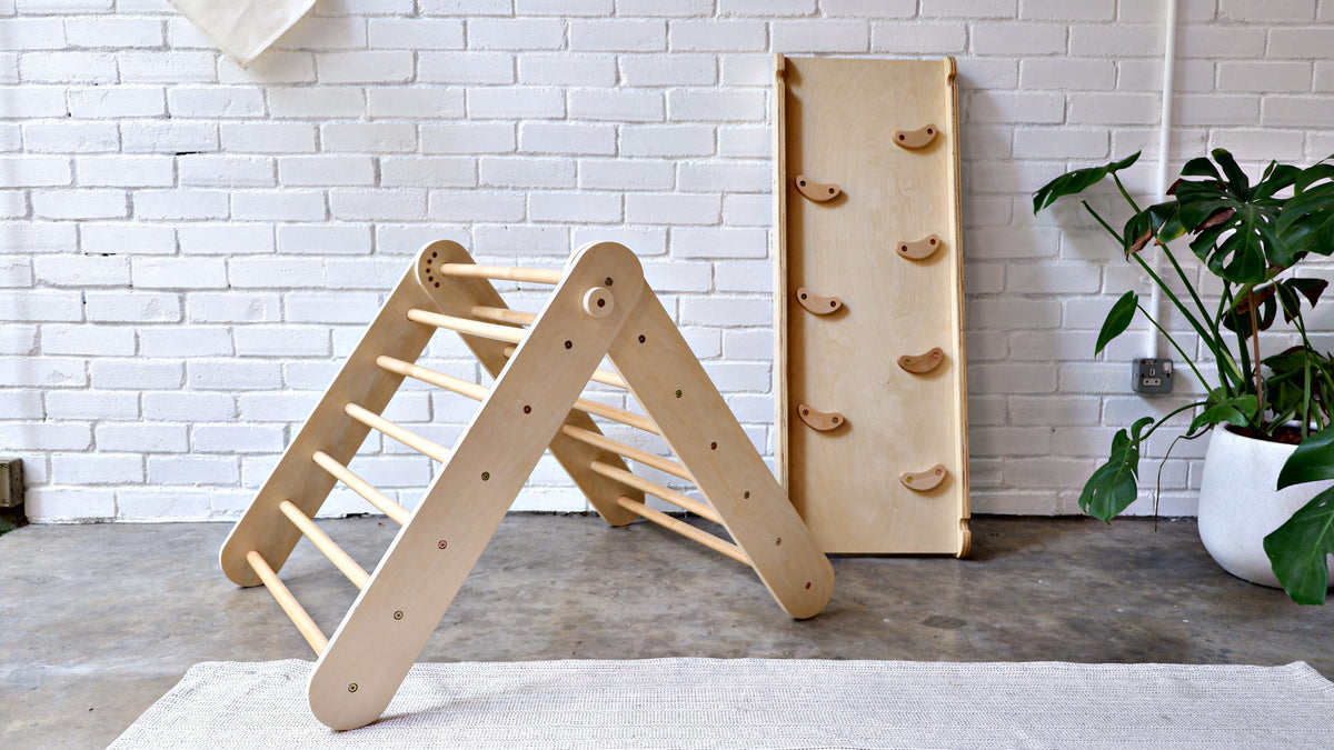 Slide I'm Ramps The Finley Reversible Slide/ Ramp with rockhold surface – Suteki