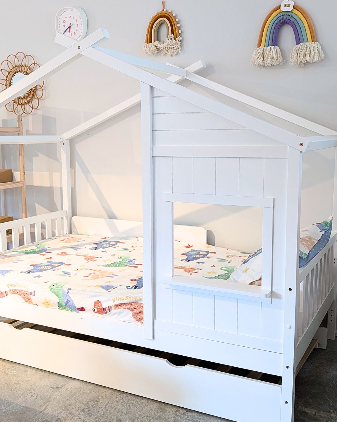 Neo Cottage Super Single Bed with Cabin