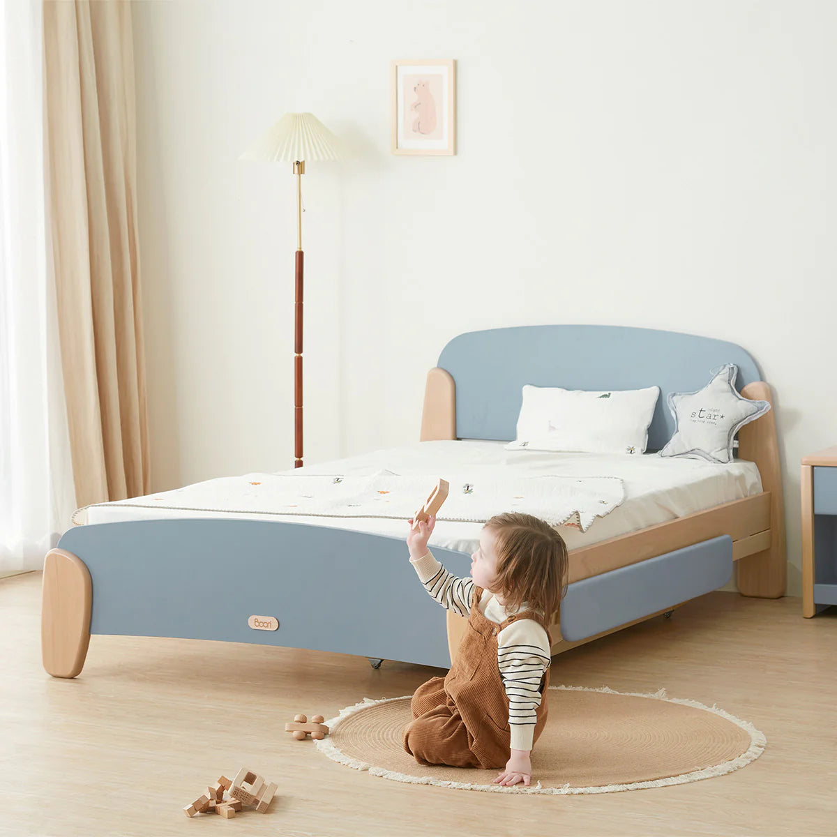 Sunshine Queen Bed