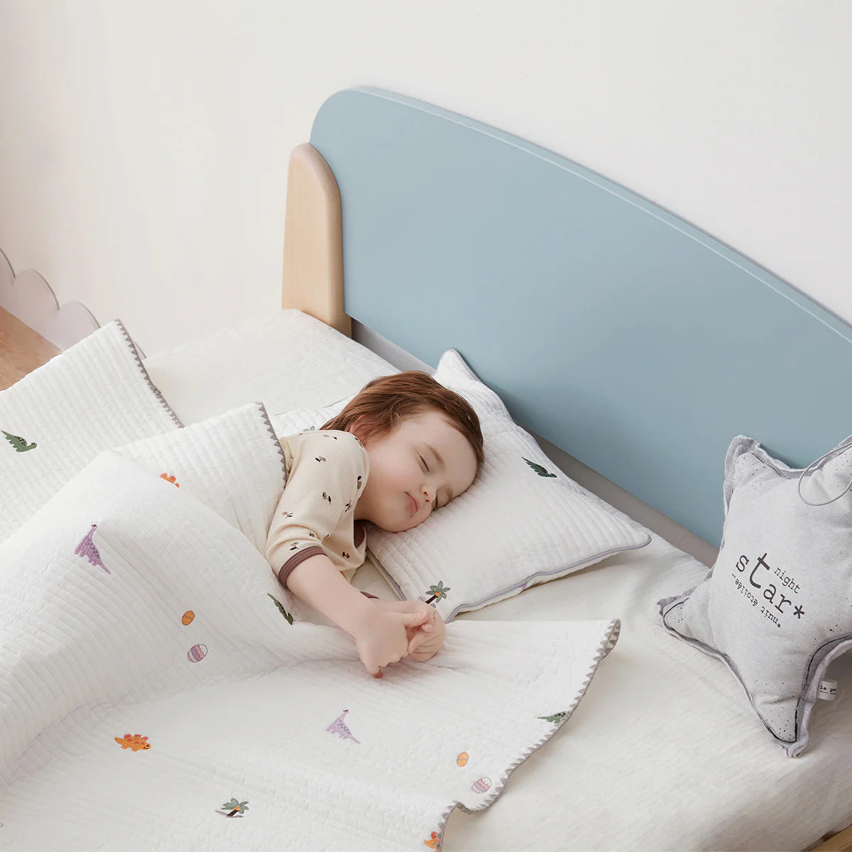 Sunshine Queen Bed