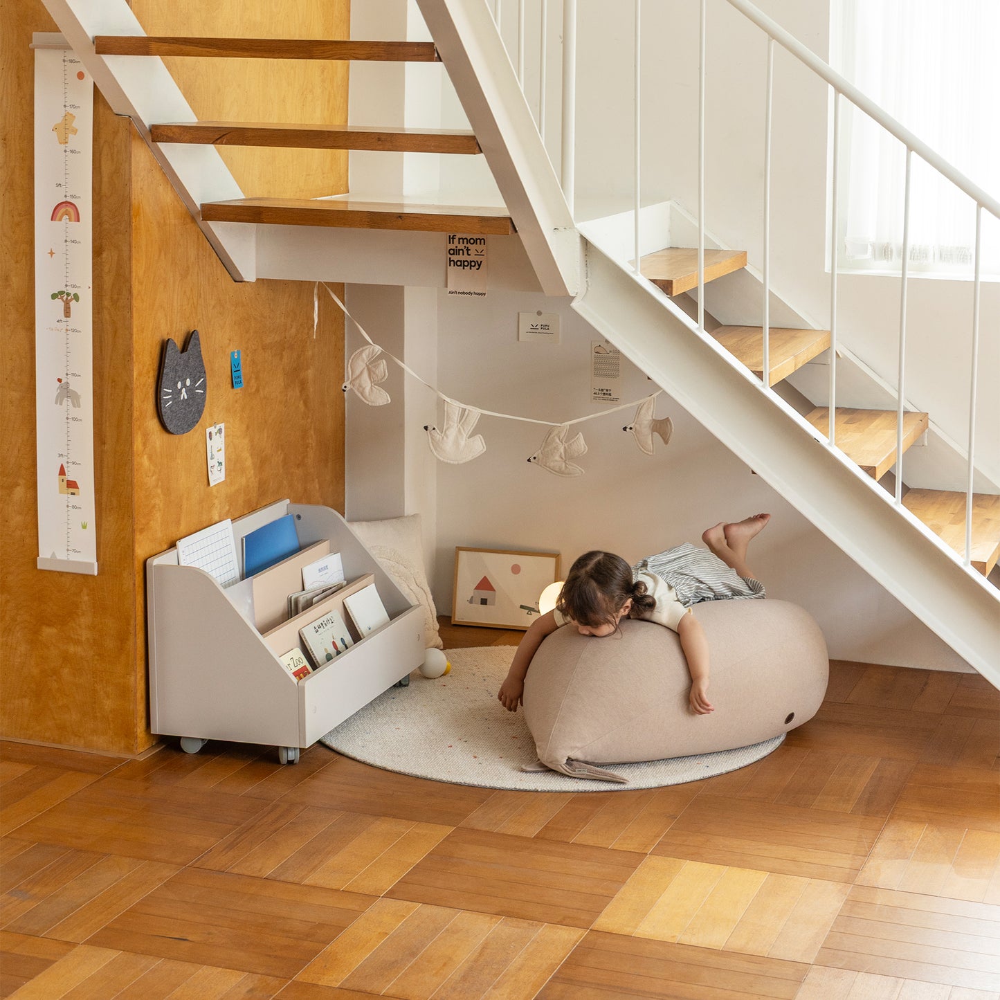 Pupupula Cube Montessori Display Bookshelf