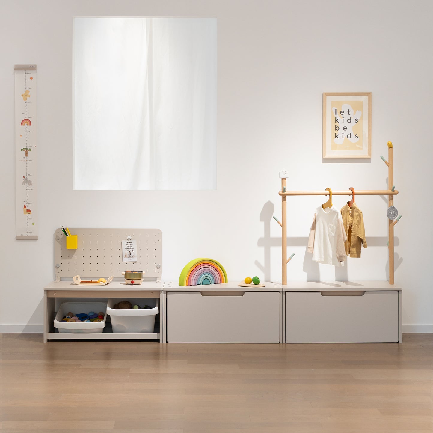 Pupupula Cube Montessori Play Cabinet