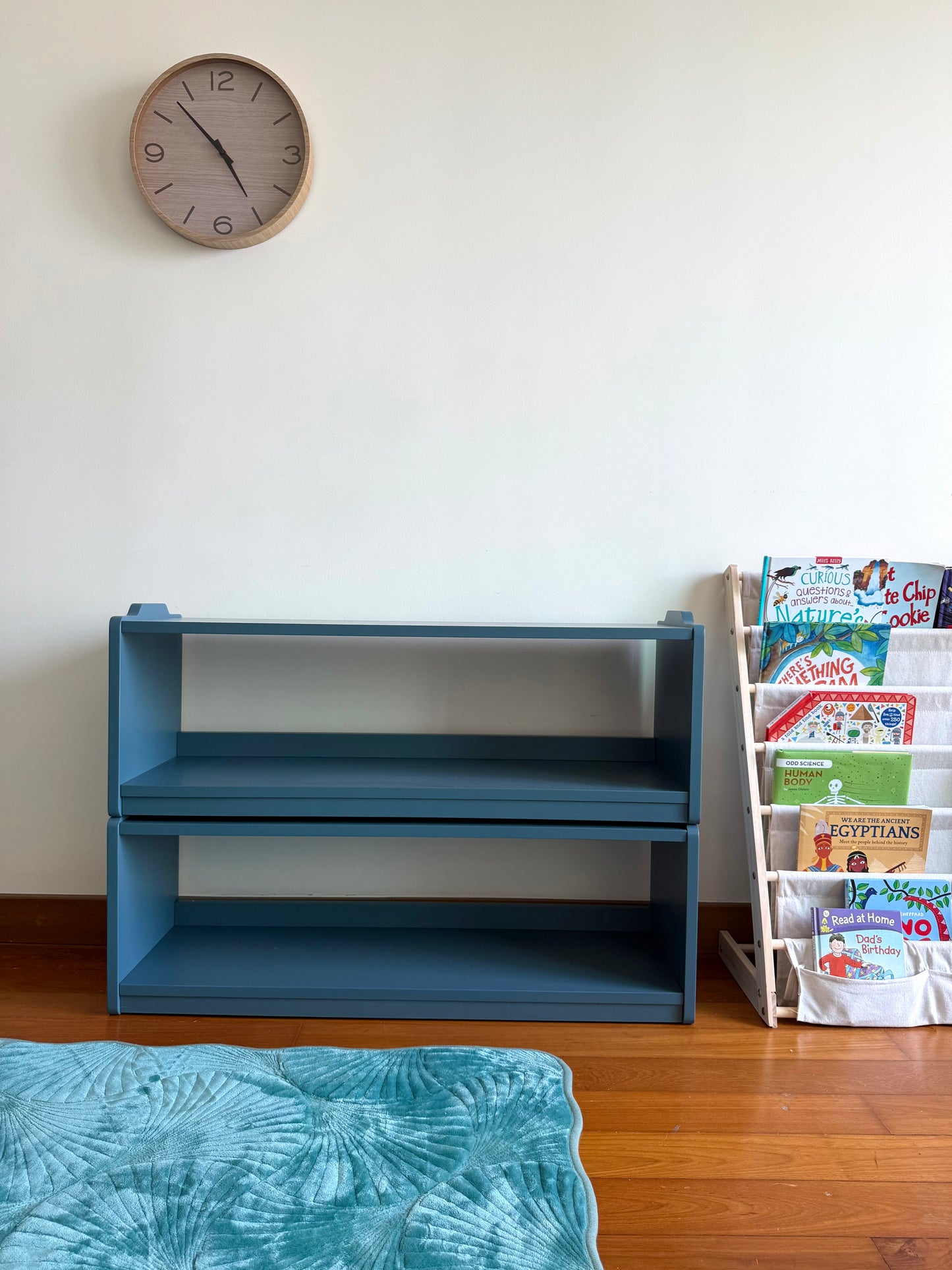 The Jenga Stackable Shelf