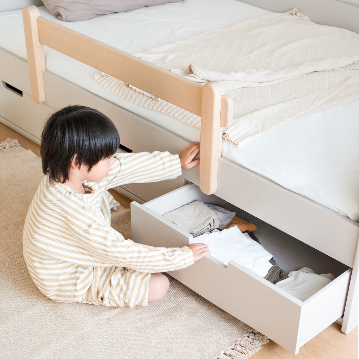 Pupupula Little House Storage Bed