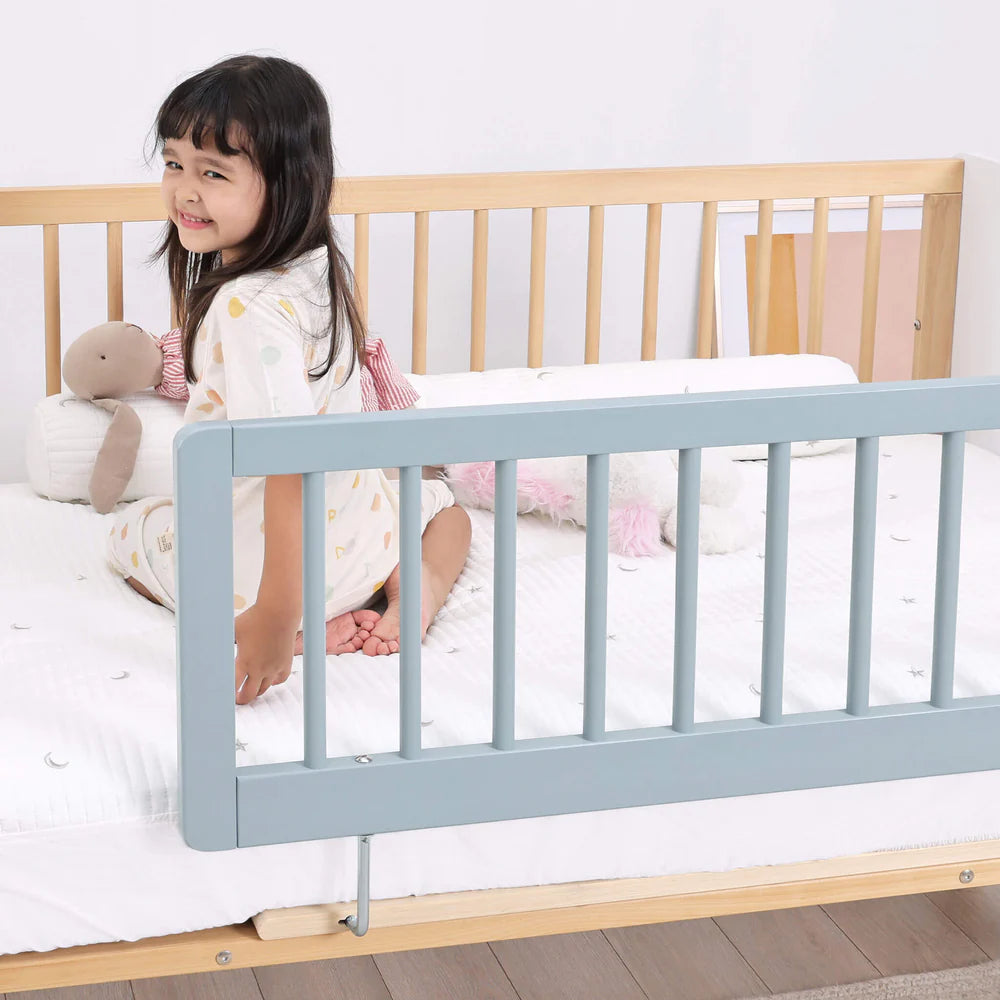 Universal Kids' Bed Guard Panel