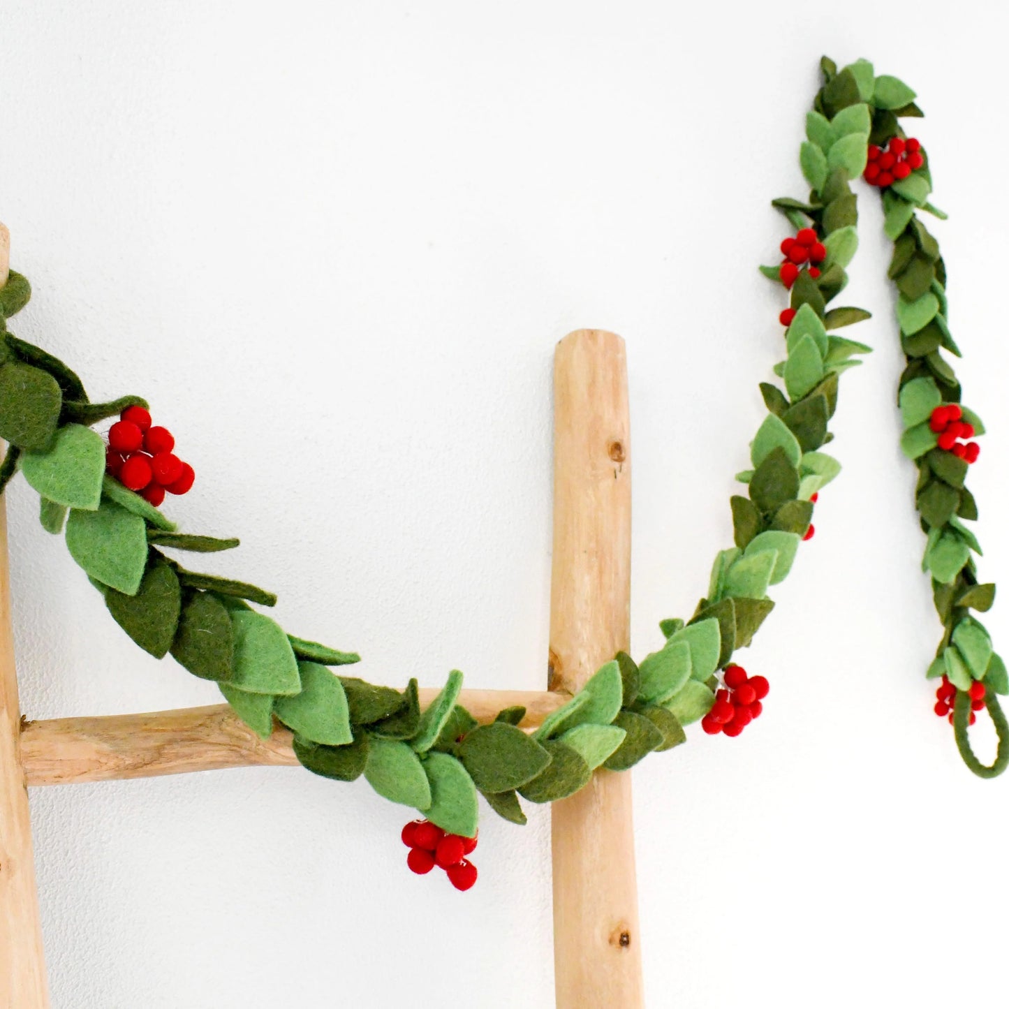Tara Treasures Holly Christmas Garland