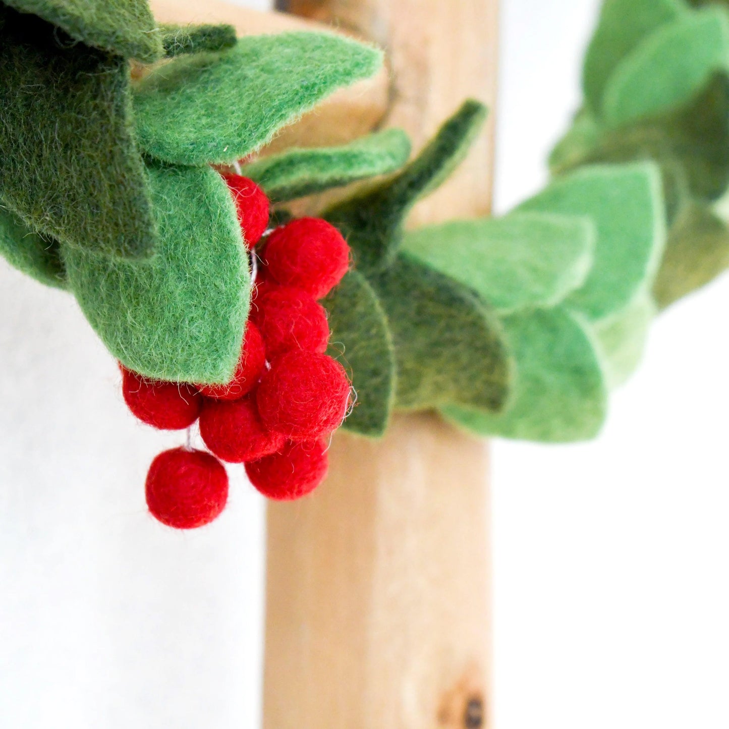 Tara Treasures Holly Christmas Garland